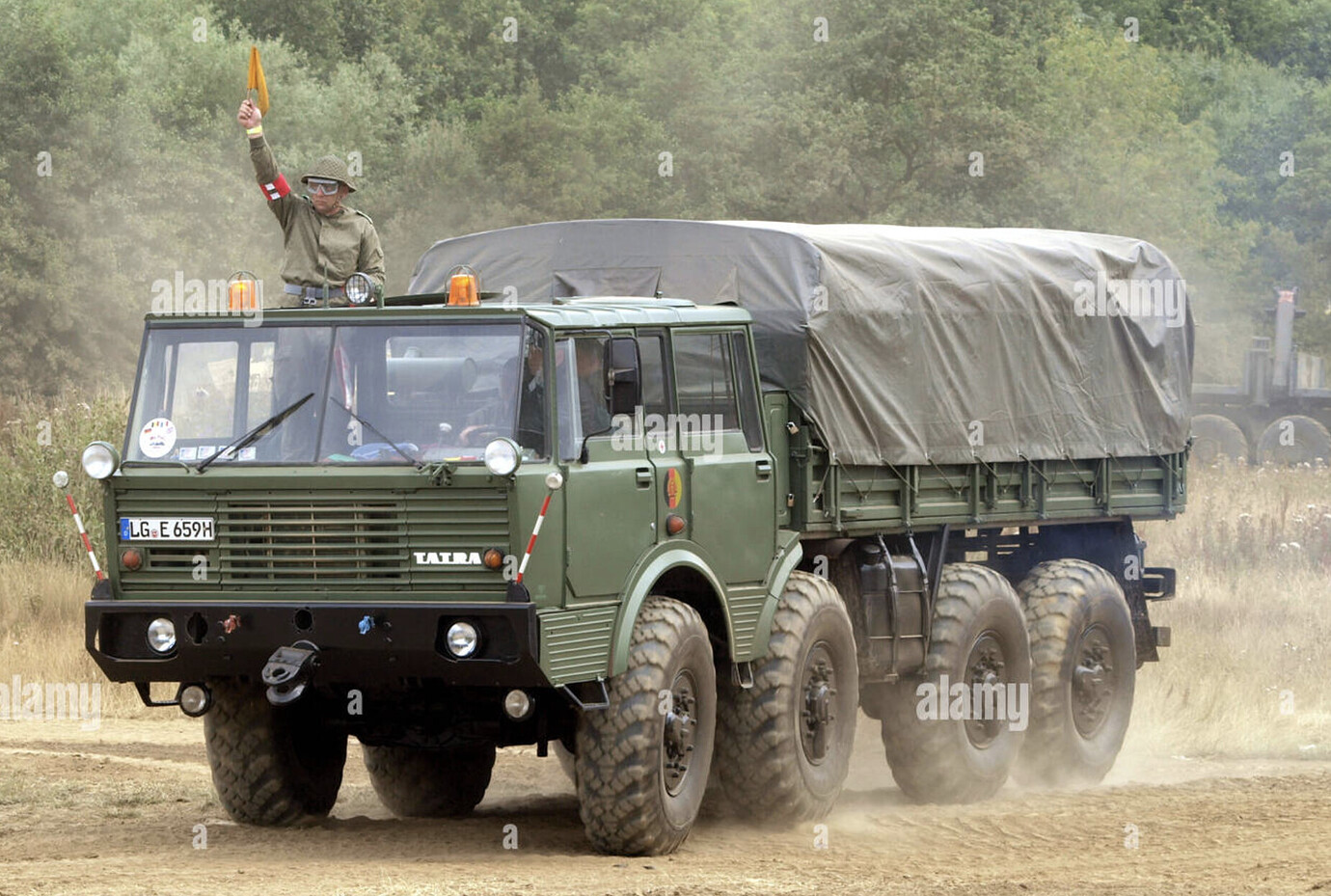 Bildschirmfoto 2025-11-27 um 15.08.10